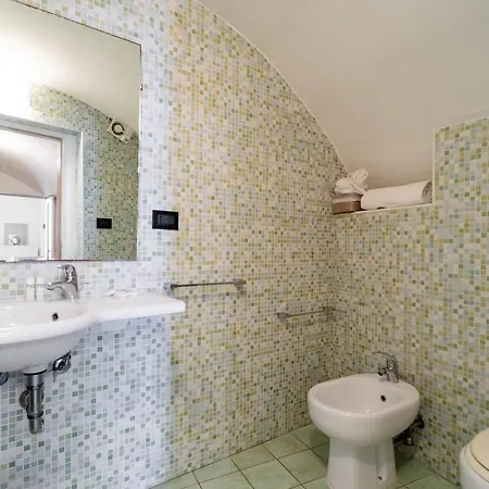 Corte Dei Mesci By Just Srl Specchia