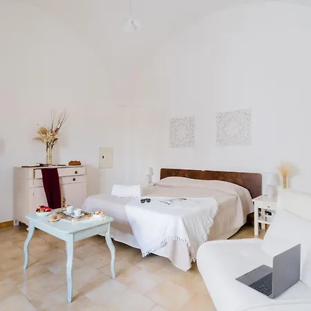 Apartment Corte Dei Mesci By Just Srl Specchia