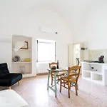 Corte Dei Mesci By Just Srl *